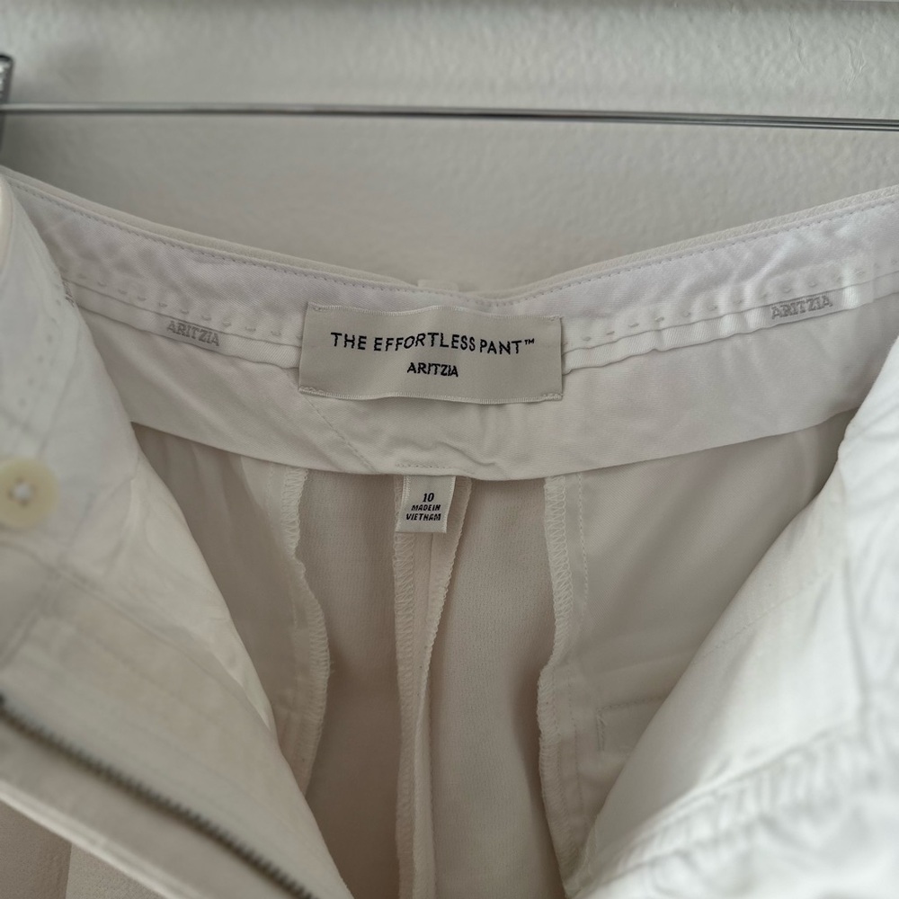 Aritzia Cream Effortless - Size 10, Curvy - Picture 4 of 6